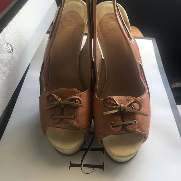 Size 41 Christian Louboutin shoe - Picture 3 of 5